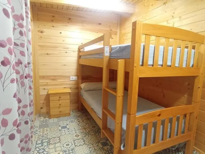 بيت للعطل Chalet Con Piscina Privada Ideal Para Familias كونيل ذي لا فرونتيرا إسبانيا