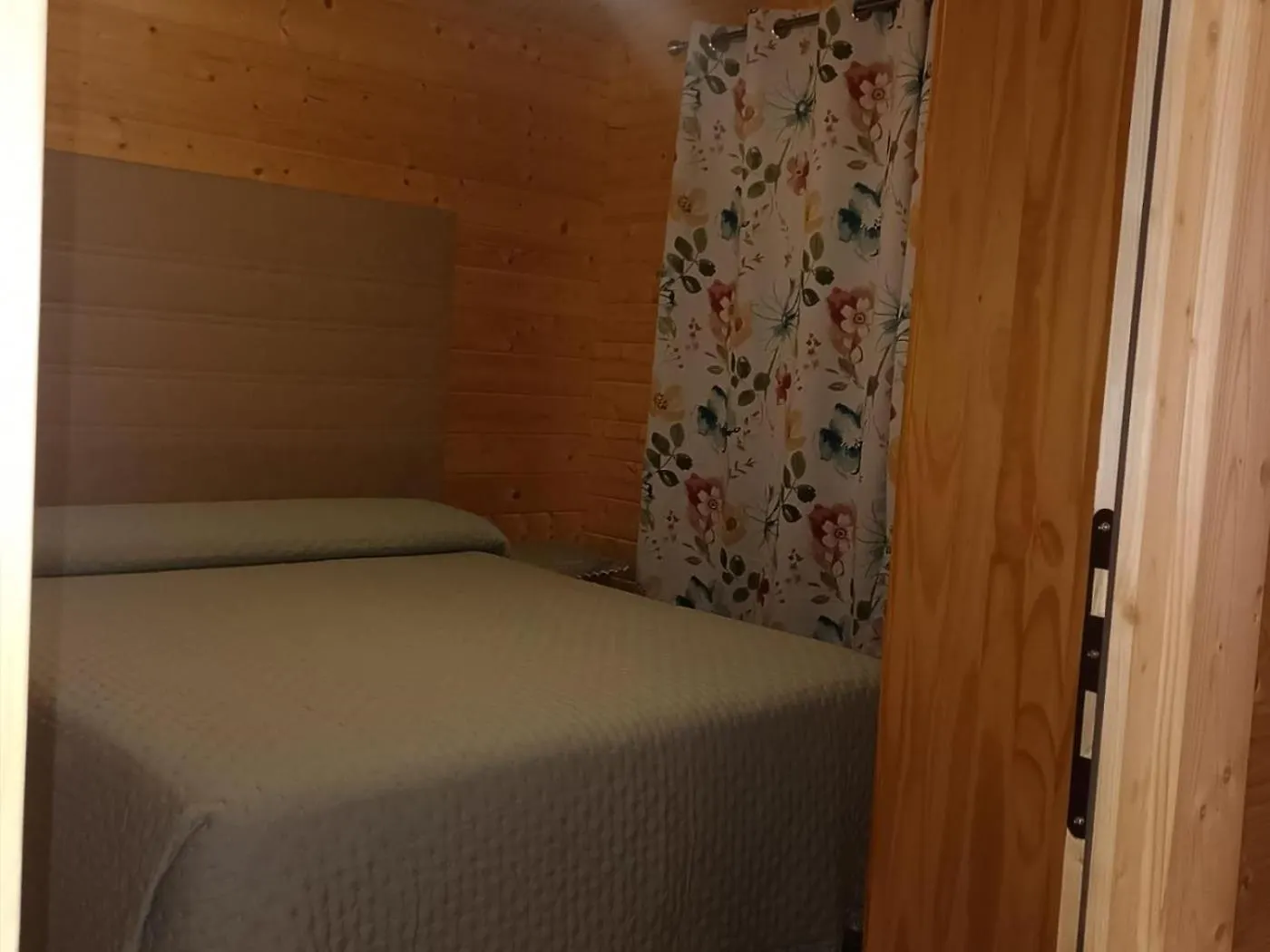 بيت للعطل Chalet Con Piscina Privada Ideal Para Familias كونيل ذي لا فرونتيرا