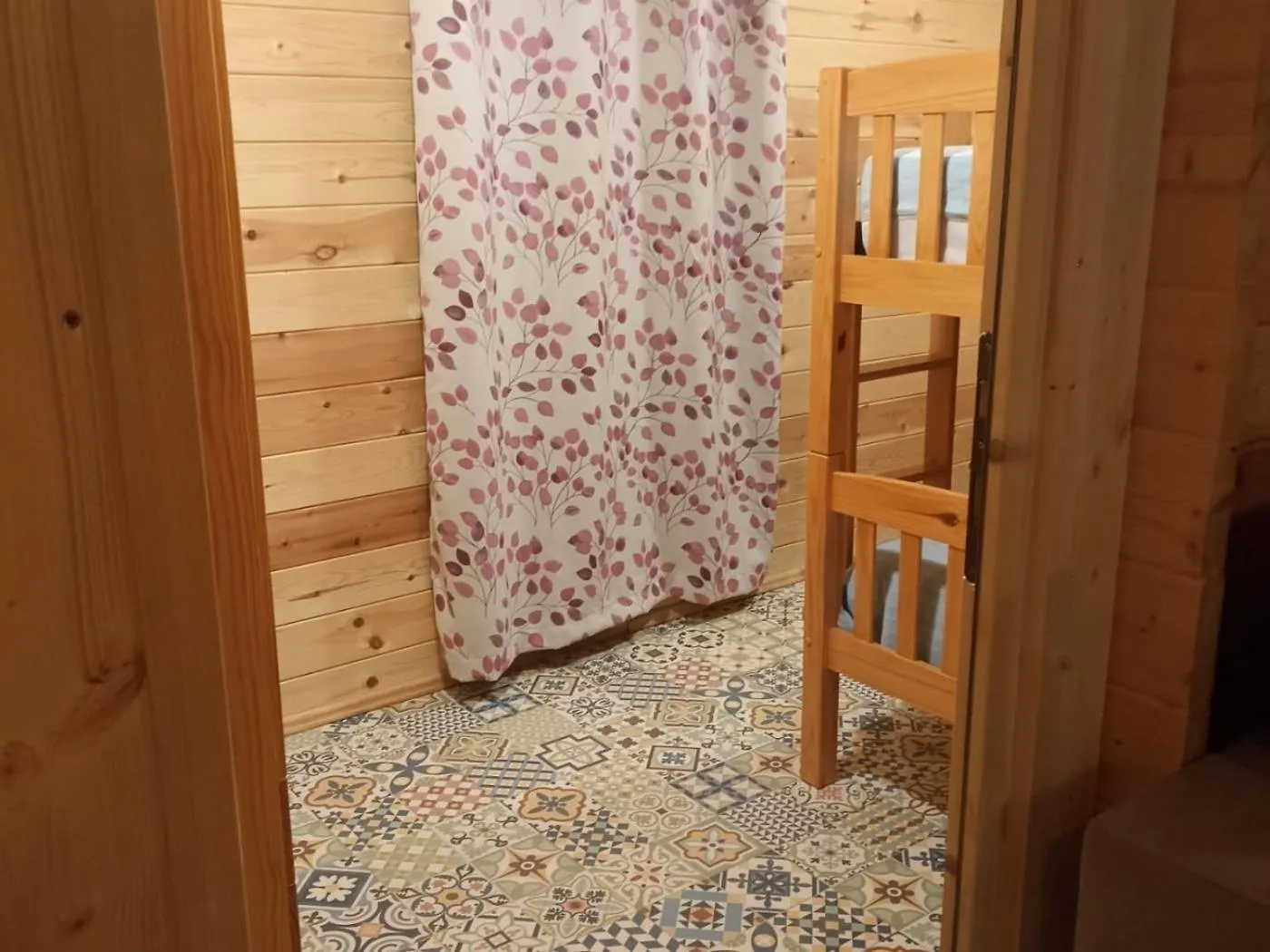 بيت للعطل Chalet Con Piscina Privada Ideal Para Familias كونيل ذي لا فرونتيرا